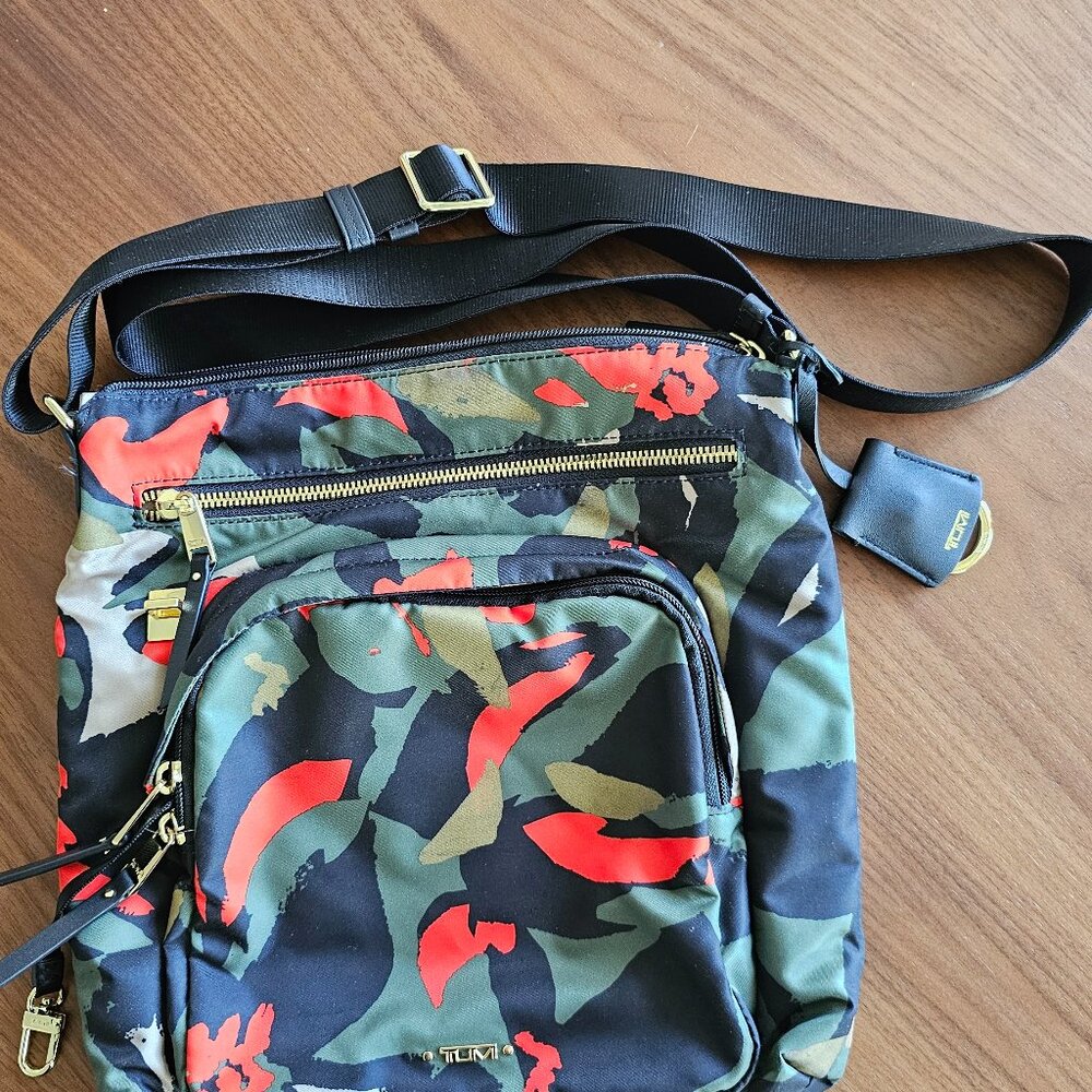 TUMI Voyageur Carmel Crossbody Bag Purse Camouflage Print